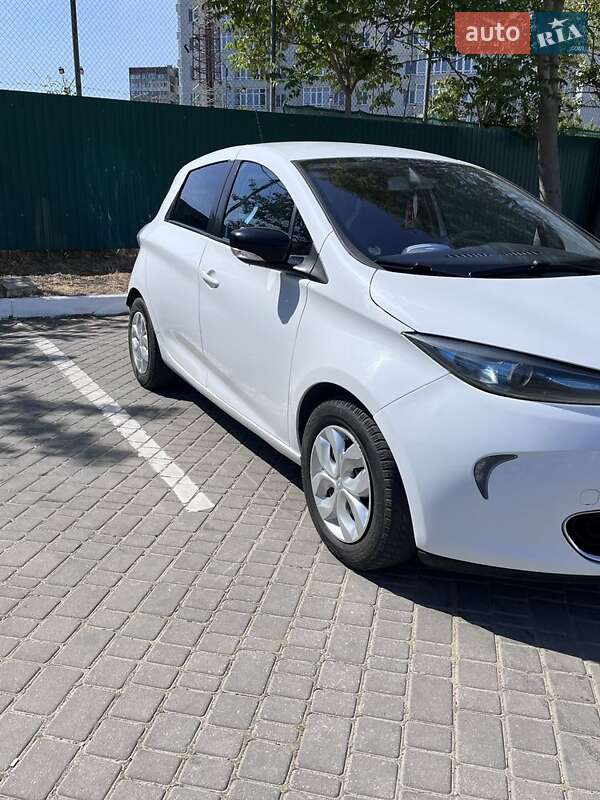 Хетчбек Renault Zoe 2015 в Одесі