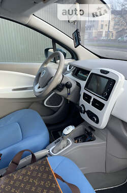 Хэтчбек Renault Zoe 2013 в Ивано-Франковске