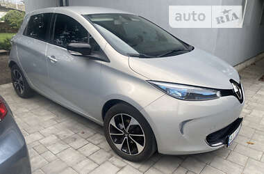 Хетчбек Renault Zoe 2016 в Києві