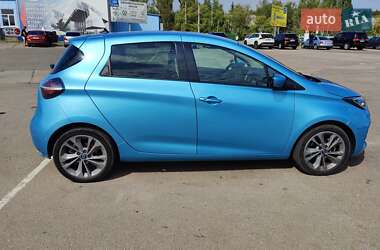 Хэтчбек Renault Zoe 2019 в 