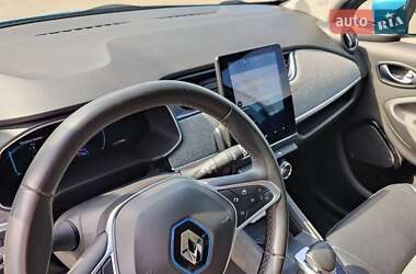 Хэтчбек Renault Zoe 2019 в 