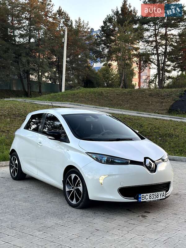 Хетчбек Renault Zoe 2017 в 