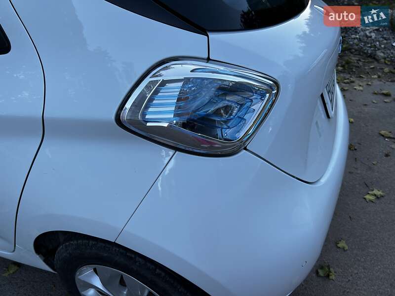 Хетчбек Renault Zoe 2014 в Тернополі
