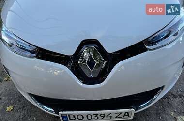 Хэтчбек Renault Zoe 2014 в 