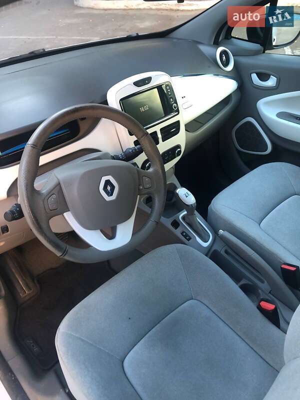 Хетчбек Renault Zoe 2013 в Рівному