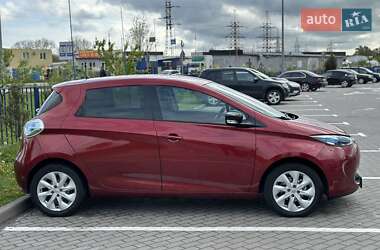 Хэтчбек Renault Zoe 2019 в 