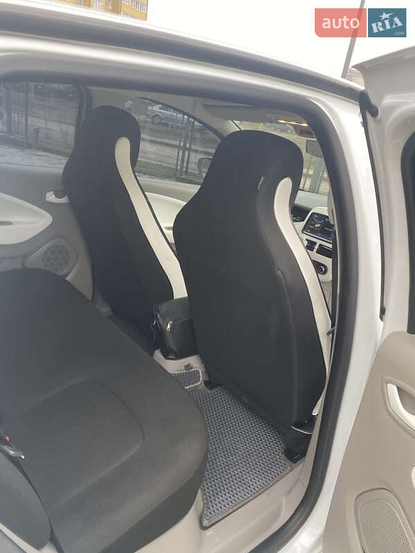 Хэтчбек Renault Zoe 2017 в Ивано-Франковске фото 14 Хэтчбек Renault Zoe 2017 в Ивано-Франковске