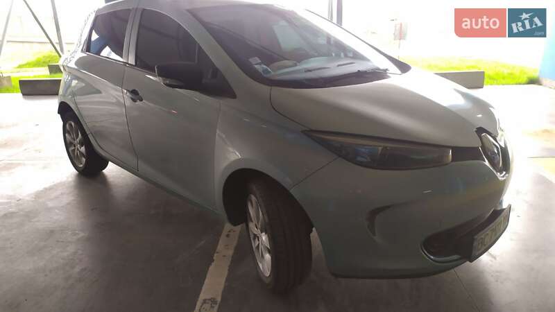 Хэтчбек Renault Zoe 2013 в Золочеве