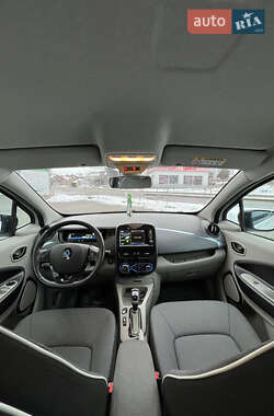 Хетчбек Renault Zoe 2014 в 