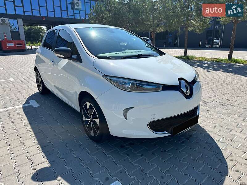 Хэтчбек Renault Zoe 2018 в Киеве