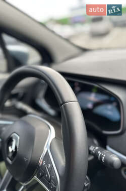 Хэтчбек Renault Zoe 2021 в 