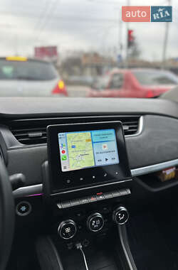 Хэтчбек Renault Zoe 2021 в 