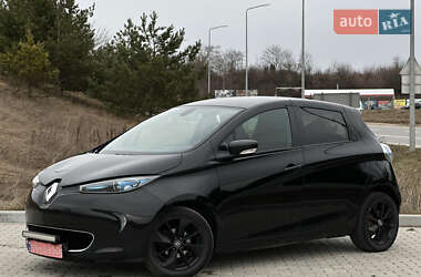 Хэтчбек Renault Zoe 2017 в 