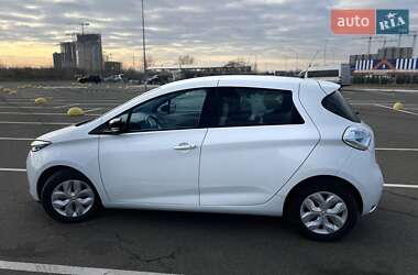 Хетчбек Renault Zoe 2016 в Києві