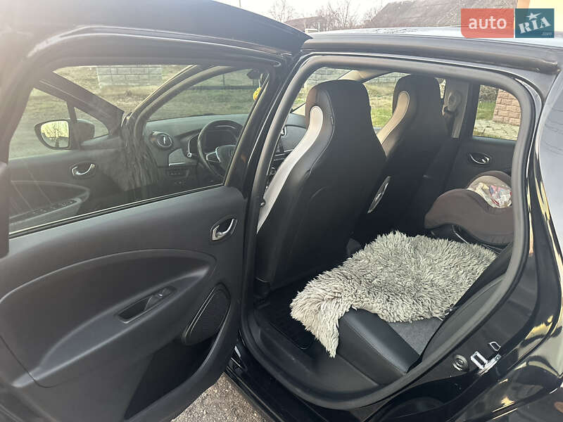 Хетчбек Renault Zoe 2020 в Дубні
