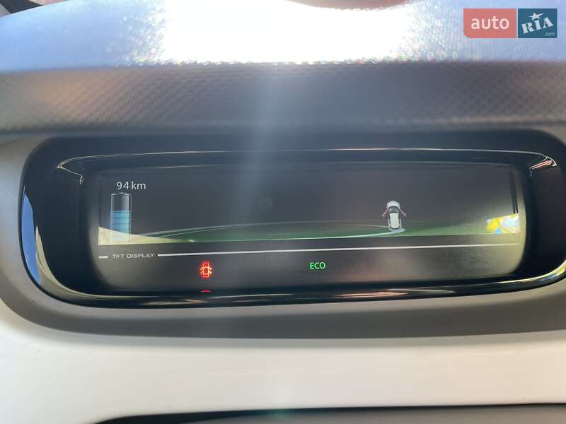 Хэтчбек Renault Zoe 2015 в Кривом Роге