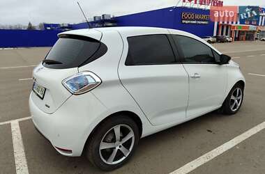 Хэтчбек Renault Zoe 2019 в 