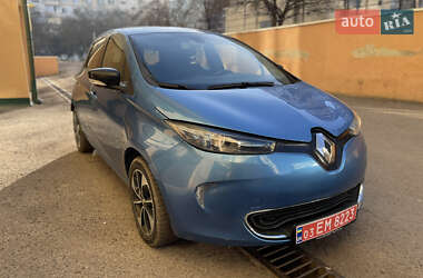 Хетчбек Renault Zoe 2017 в Чернівцях