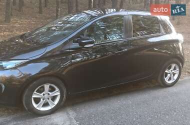 Хэтчбек Renault Zoe 2014 в 
