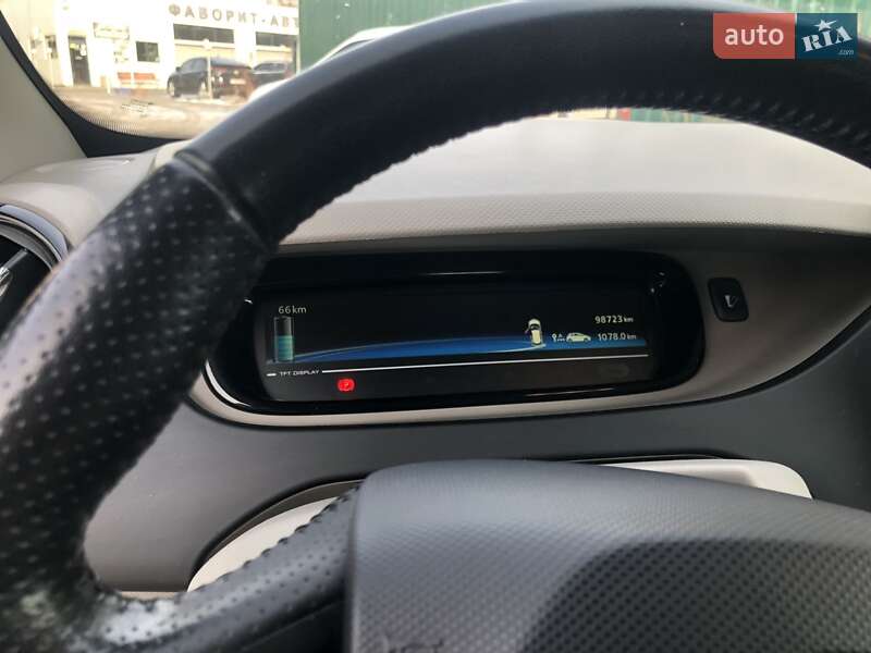 Хетчбек Renault Zoe 2014 в Вінниці
