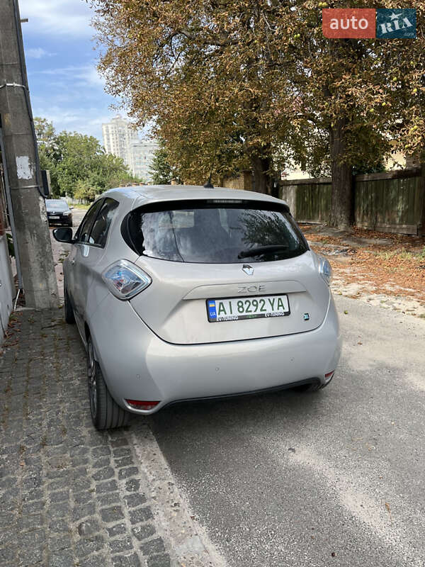 Хэтчбек Renault Zoe 2013 в Борисполе