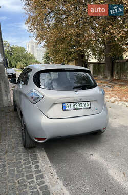 Хэтчбек Renault Zoe 2013 в 