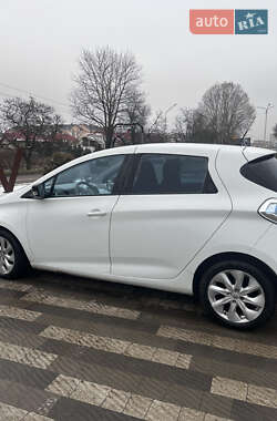 Хетчбек Renault Zoe 2013 в Ужгороді