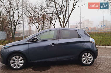 Хетчбек Renault Zoe 2019 в 