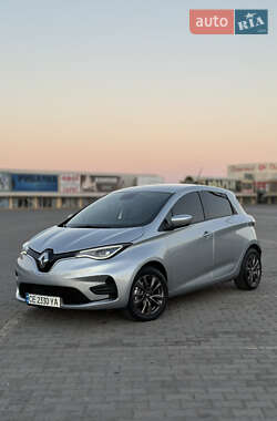 Хэтчбек Renault Zoe 2021 в 