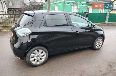 Хэтчбек Renault Zoe 2017 в 