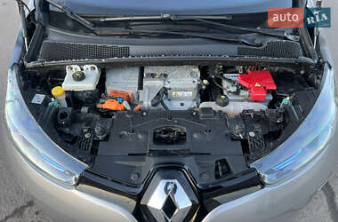 Хетчбек Renault Zoe 2014 в 