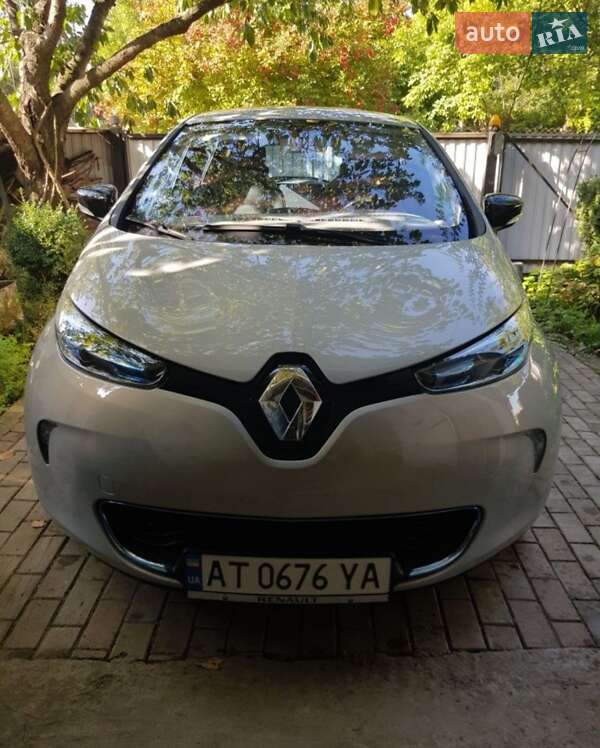 Хэтчбек Renault Zoe 2014 в Черновцах