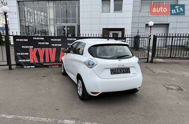 Хэтчбек Renault Zoe 2017 в 