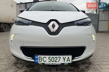 Хэтчбек Renault Zoe 2017 в 