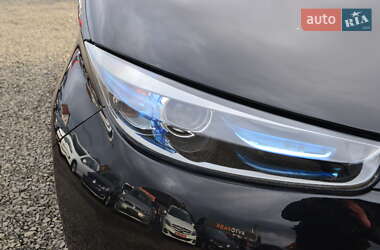 Хэтчбек Renault Zoe 2018 в 