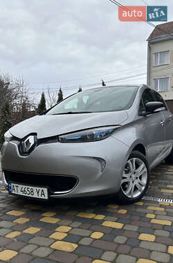 Хетчбек Renault Zoe 2016 в Івано-Франківську