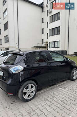 Хэтчбек Renault Zoe 2018 в 