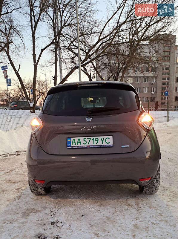 Хэтчбек Renault Zoe 2017 в Киеве