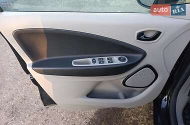 Хэтчбек Renault Zoe 2014 в Калуше