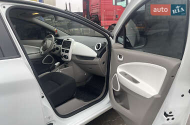 Хэтчбек Renault Zoe 2018 в 