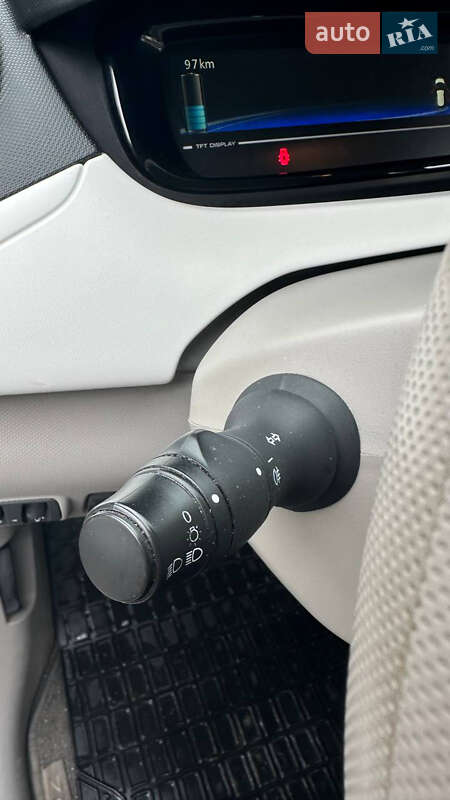 Хэтчбек Renault Zoe 2018 в Хмельницком