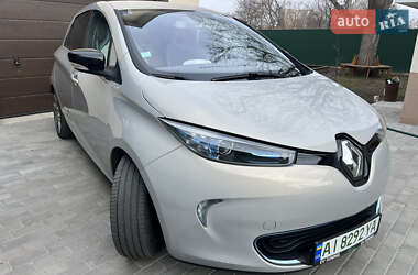 Хэтчбек Renault Zoe 2013 в 