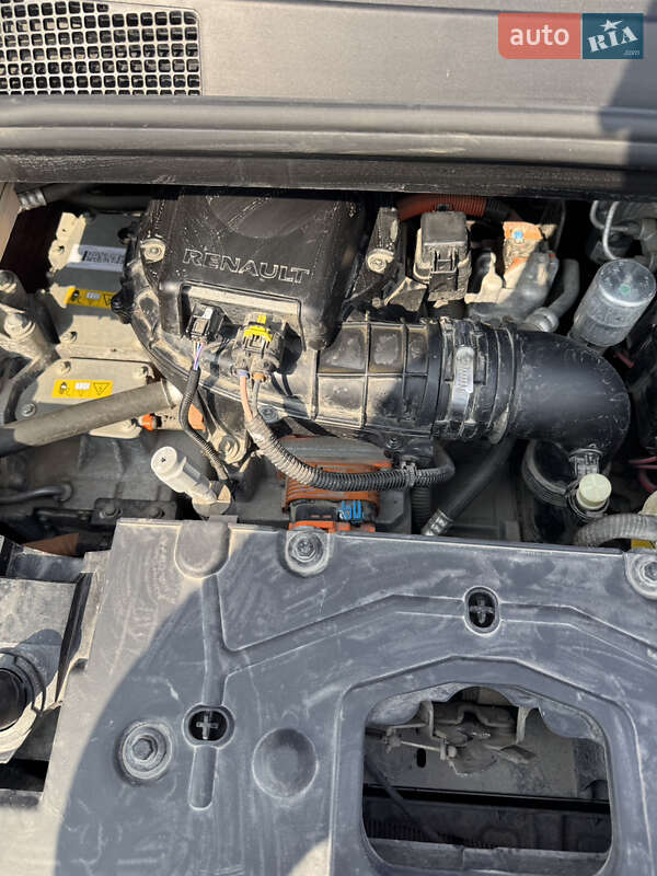 Хэтчбек Renault Zoe 2017 в Львове фото 48 Хэтчбек Renault Zoe 2017 в Львове