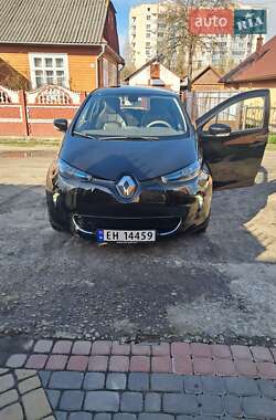 Хэтчбек Renault Zoe 2018 в 