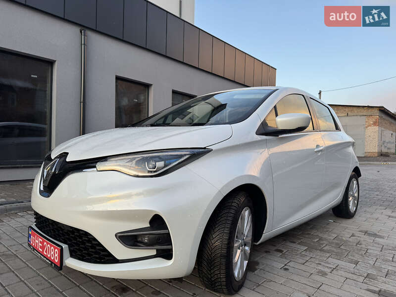Хэтчбек Renault Zoe 2021 в 