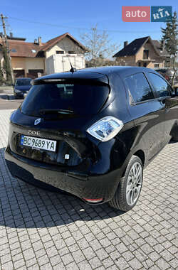 Хэтчбек Renault Zoe 2014 в 