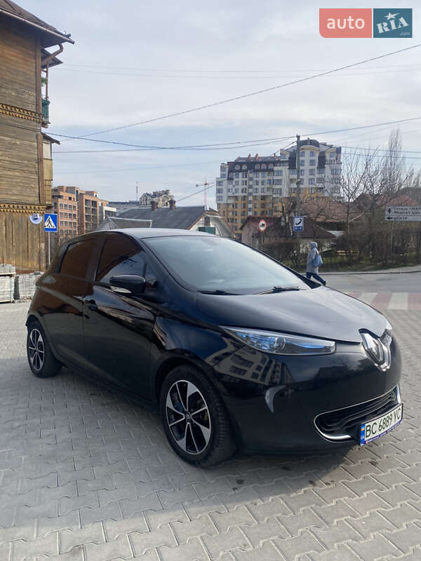 Хэтчбек Renault Zoe 2017 в Трускавце