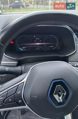 Хэтчбек Renault Zoe 2020 в 
