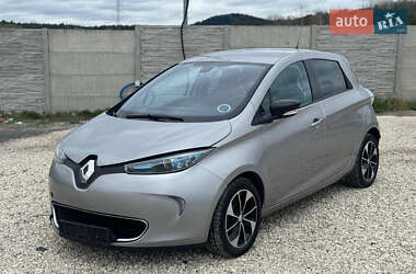 Хэтчбек Renault Zoe 2015 в 