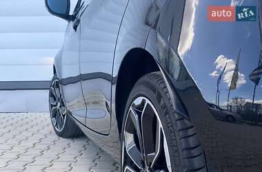 Хэтчбек Renault Zoe 2019 в 